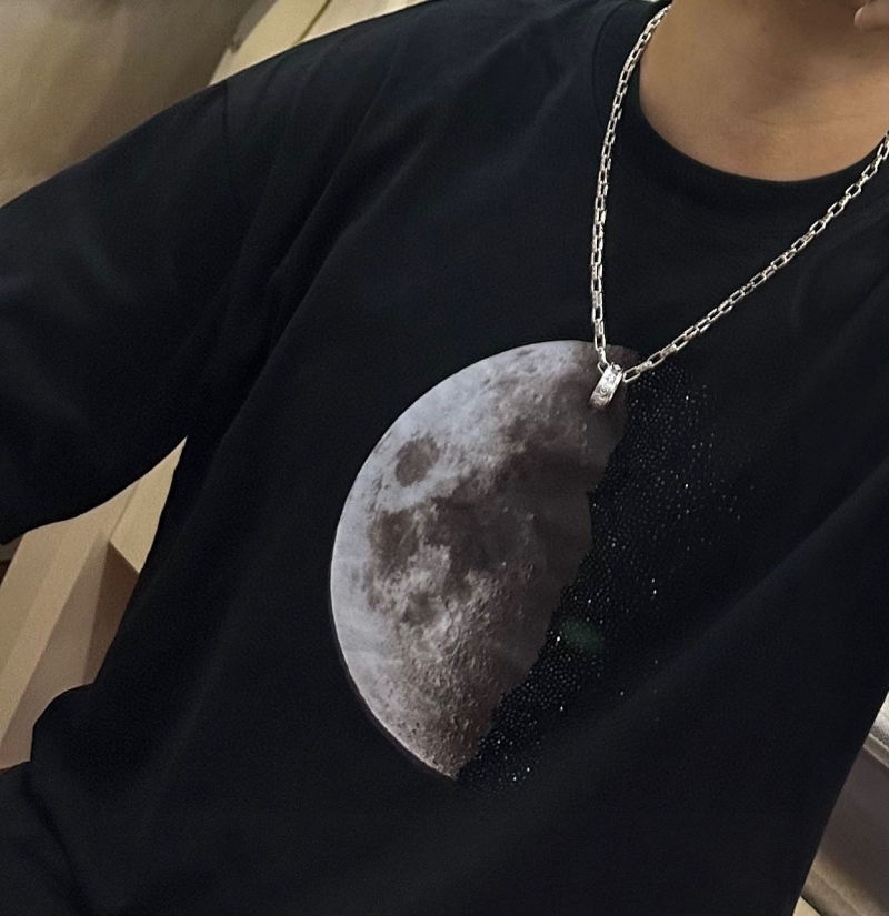 LV Necklaces